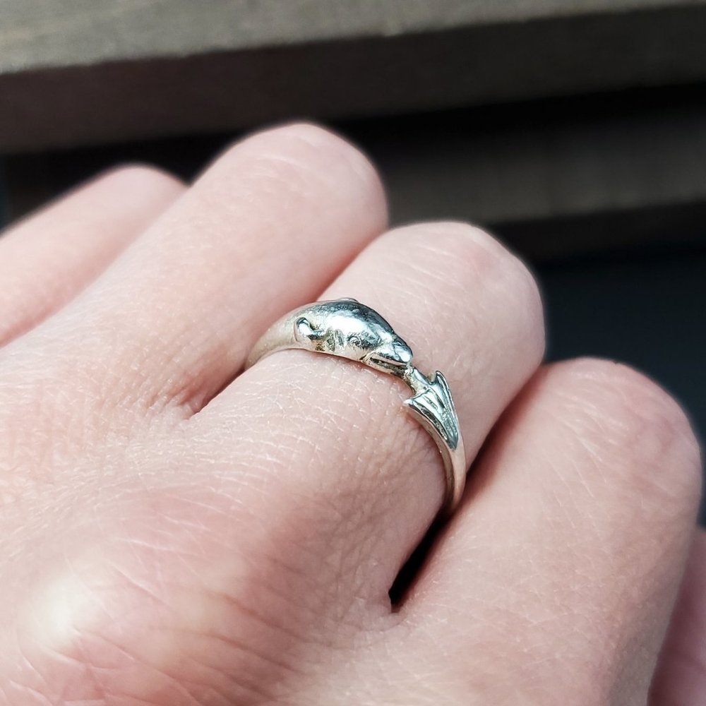 Size 8.75 Sterling Silver Cool Dolphin Ring